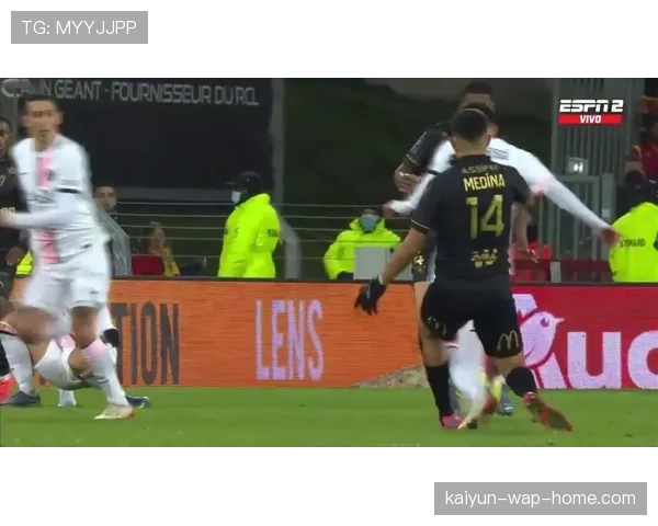 巴黎FC门将恩坎巴迪奥零封率35% 成升级功臣