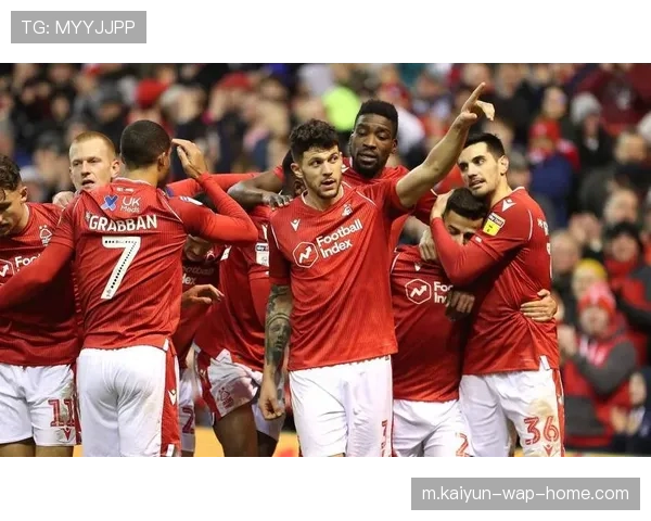 诺丁汉森林主场对阵热刺，保级六分战成赛季命运转折点